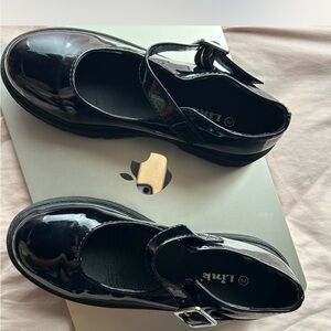 Link Glossy Black Kids Dress Shoes